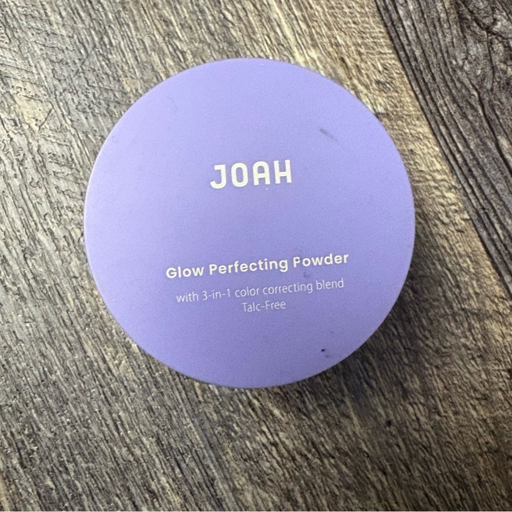 Joah Glow Perfecting Powder 3-In-1 Color Correcting Blend, Light - Picture 2 of 5